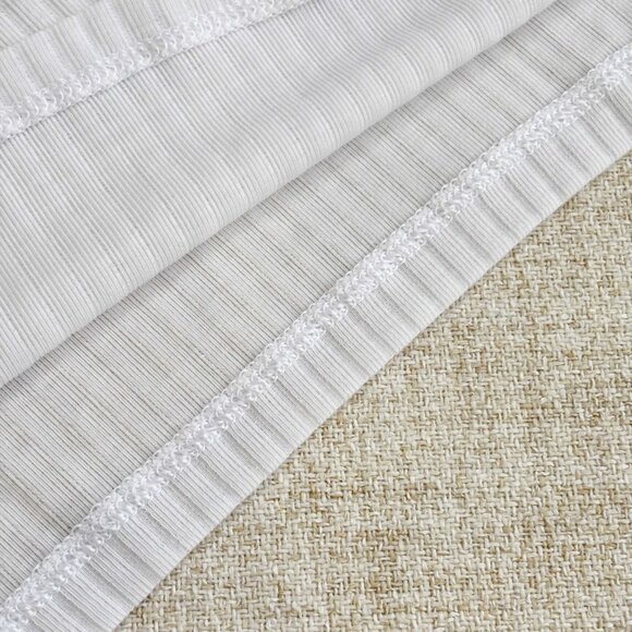 alo White Ribbed Sea Coast Cropped Turtleneck Tank size Small - Picture 8 of 12